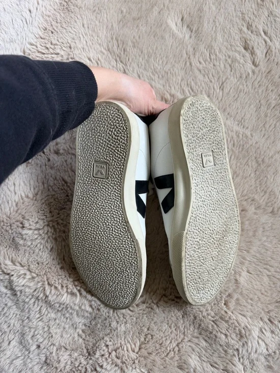 Women’s Veja Campo Tennis Sneaker Black White Size 7 - Picture 7 of 9